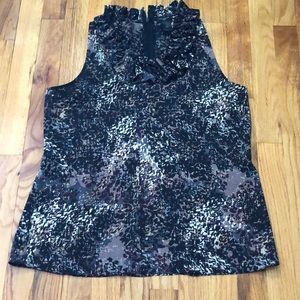🌺 Ann Taylor Sleeveless Shell Top Sz 8
